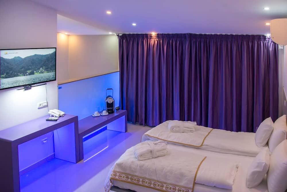 Hotel Christina Plus — 2